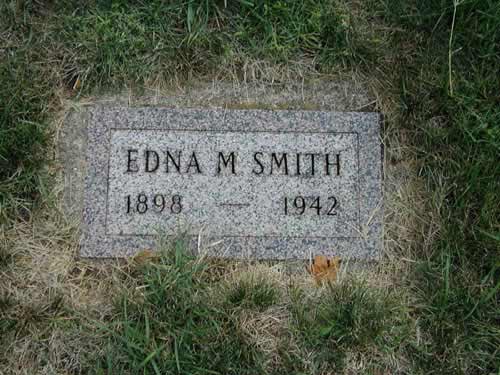 Edna Mae Thomas Smith